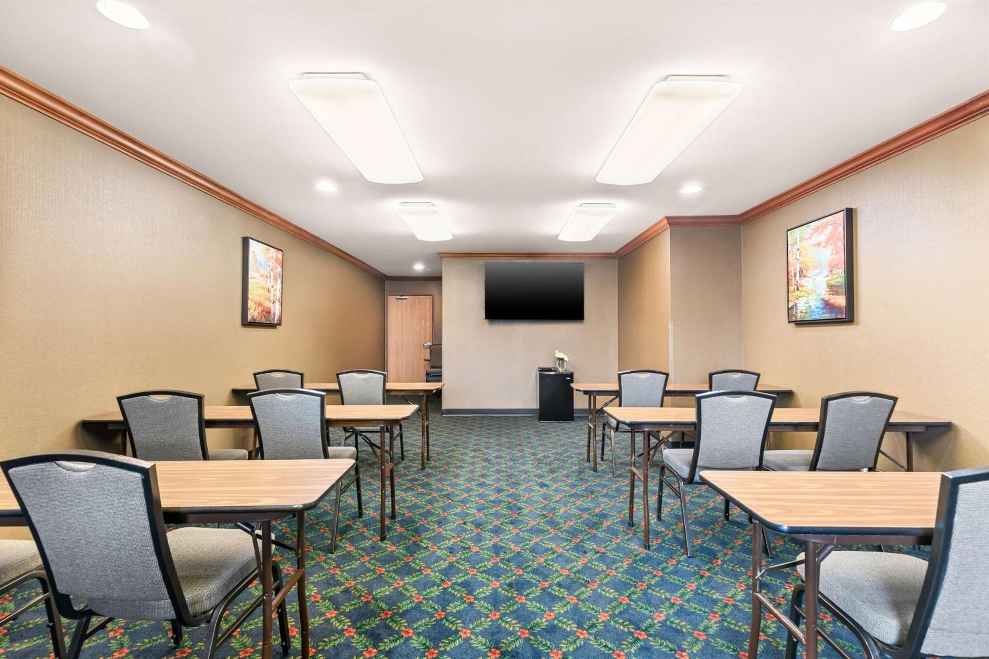 Best Western Legacy Inn & Suites Beloit/South Beloit Ngoại thất bức ảnh
