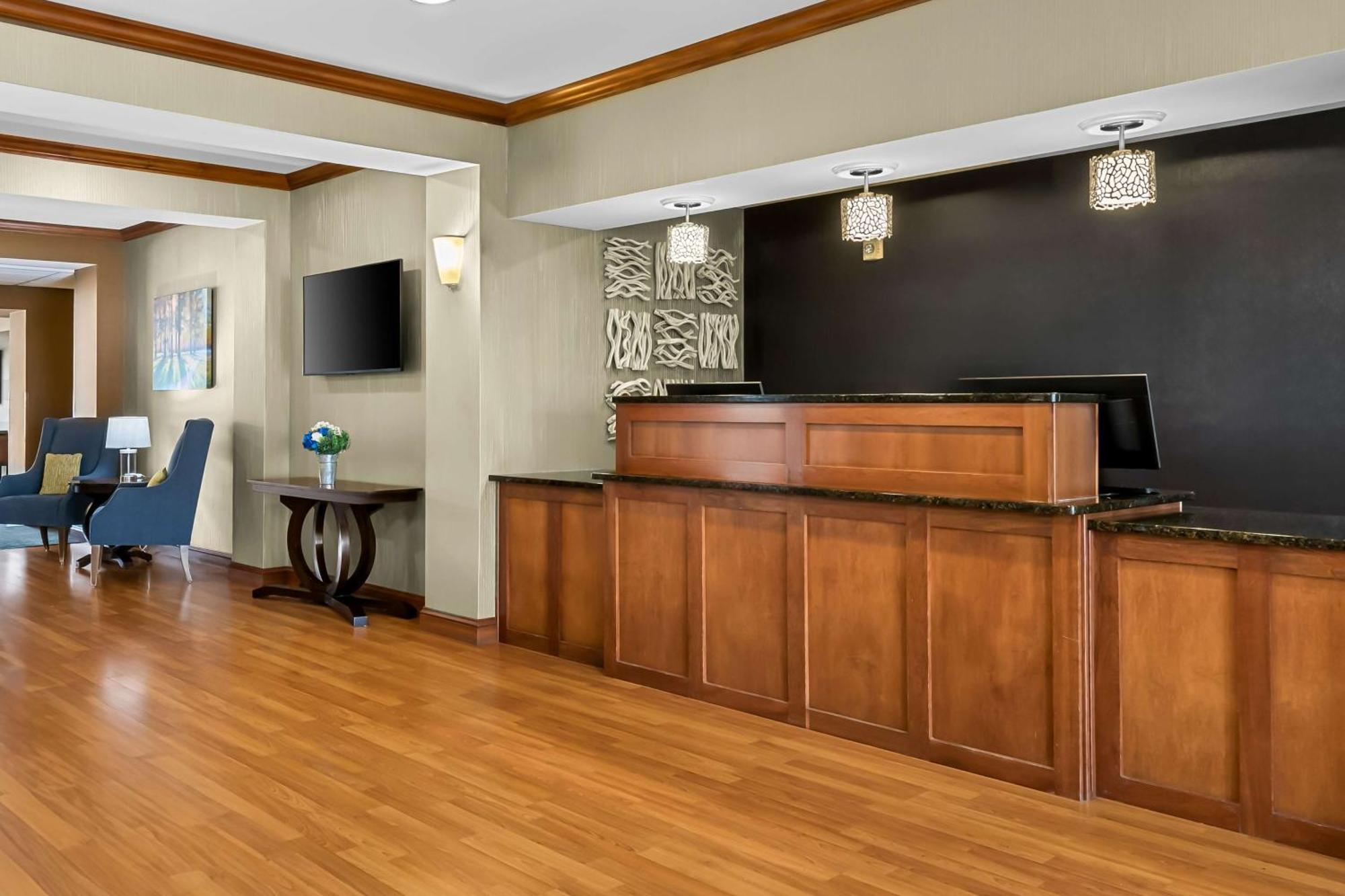 Best Western Legacy Inn & Suites Beloit/South Beloit Ngoại thất bức ảnh